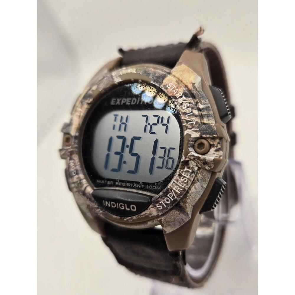 Timex x Mossy Oak Expedition Break-Up Country Camo Watch - Picture 2 of 7